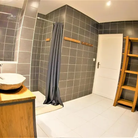 Apartment Le Salsero T4 De 93m2 En Centre Avec Billard Clim Prime Video Wifi Fibre *